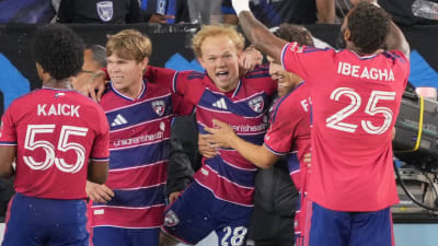 EPIC beer celebration: FC Dallas forward Sam Sarver goes viral
