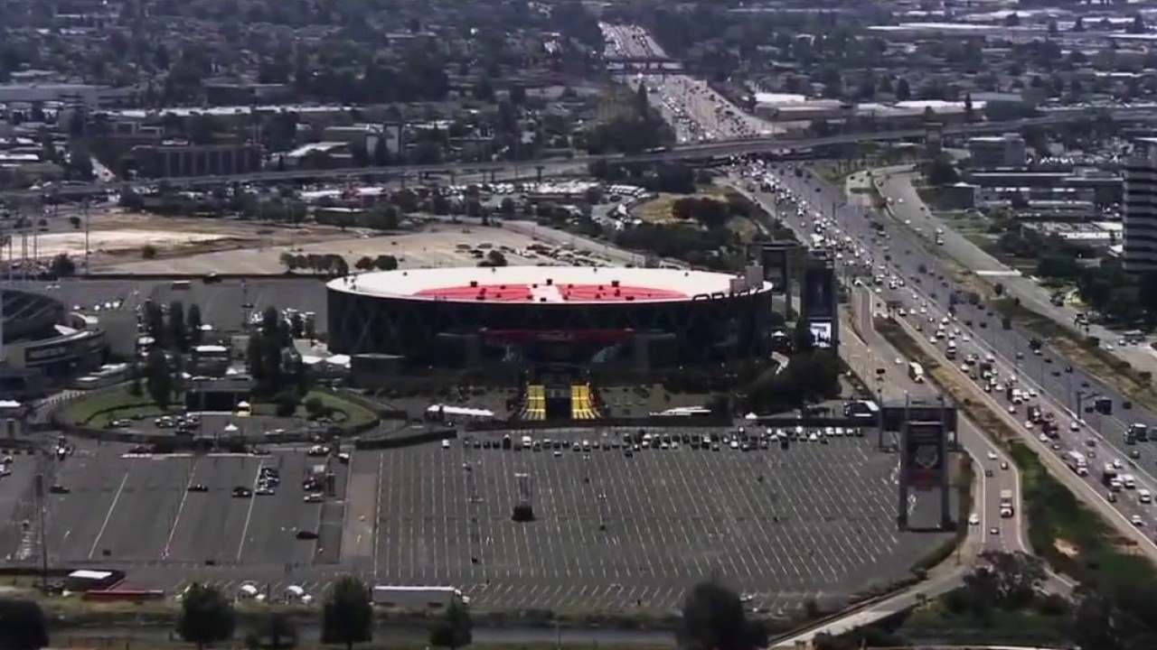 Arena sale added to Oakland Coliseum deal