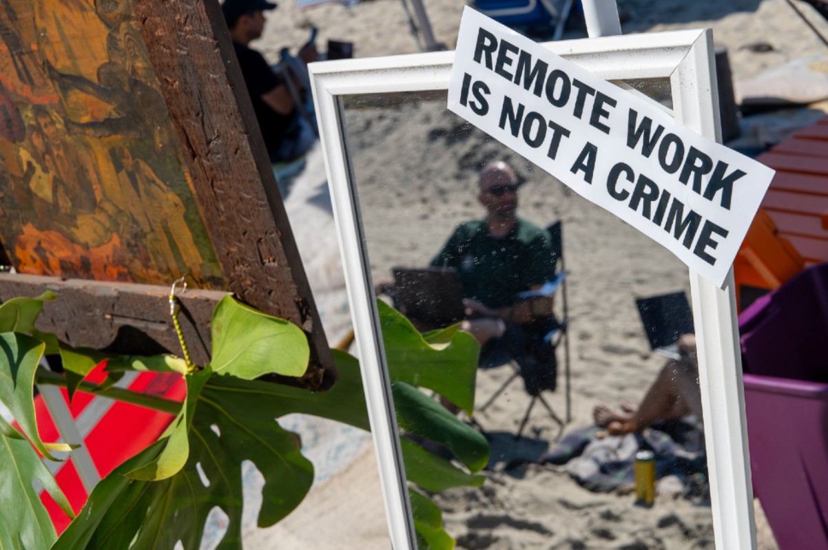 Remote workers return to Law Street Beach — this time with city permit