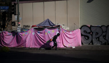 Federal funds halted for Los Angeles homelessness agency. Why?