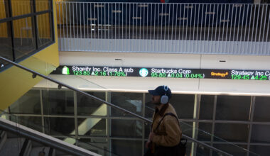 Cal State faculty push to protect their jobs from artificial intelligence