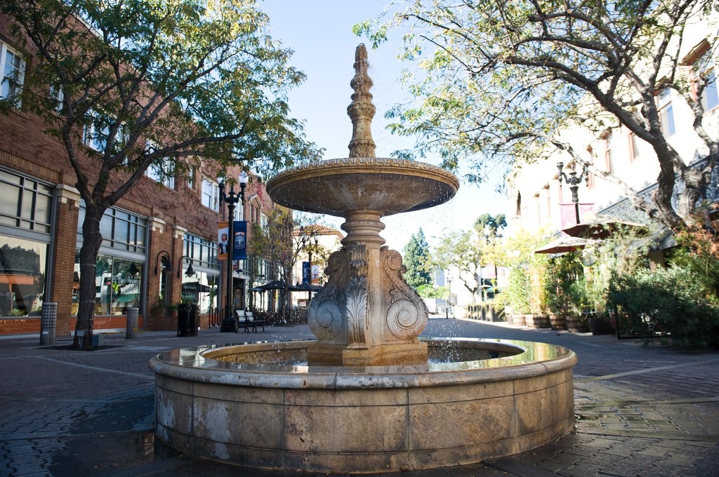 Santa Ana to cut five resident commissions to balance budget – Orange County Register