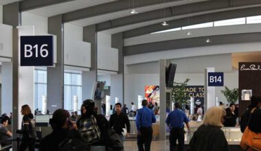 Man is charged with bringing a bomb in his carry-on bag to SMF