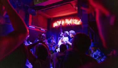 At Eli’s in Oakland, 98-Year-Olds and Young Blues Fans Keep the Mojo Workin’