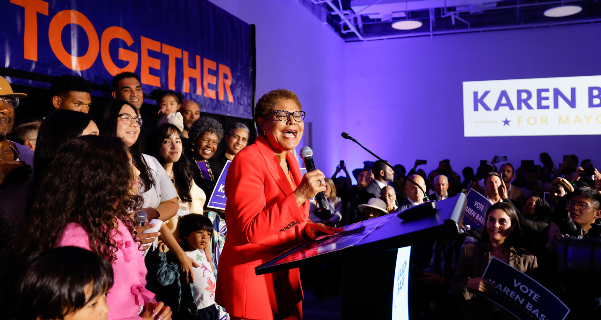 The race that benefits Karen Bass doesn't benefit LA voters
