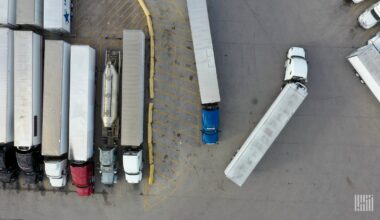 Trucking group asks federal court to strip New York, California of CDL authority