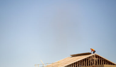 Why a $28 minimum wage for California construction workers died