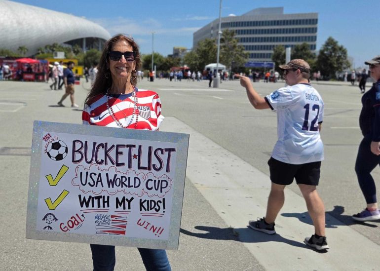 USA fans ahead of Paraguay World Cup game
