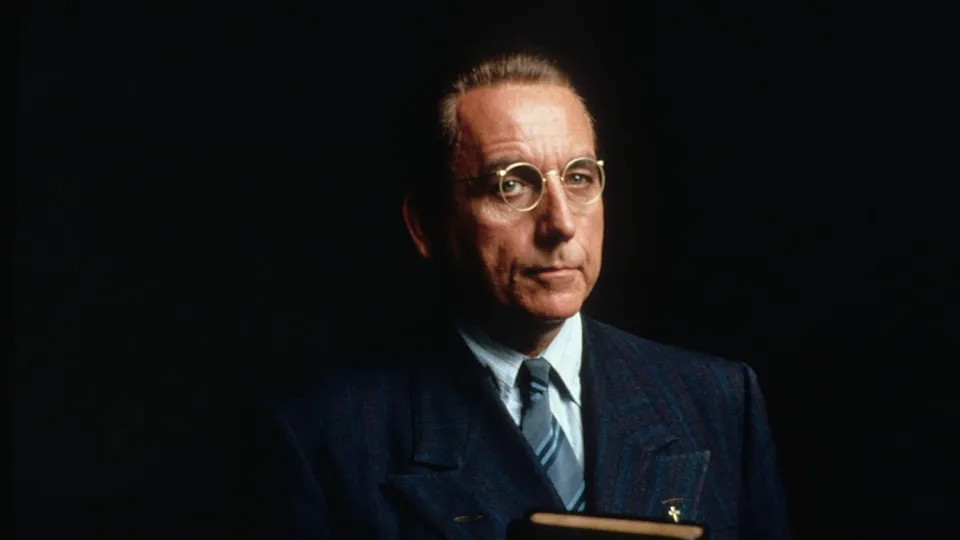 49ers fans seem to think they are the warden from Shawshank Redemption.Photo by Archive Photos on Getty Images