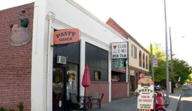 Longtime East Sacramento eatery Pasty Shack reopens