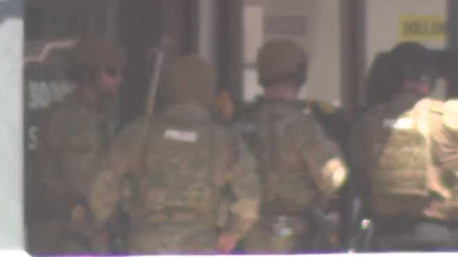 Police surround store in Cocoa Beach police surround store in cocoa beach
