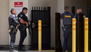 Police say man barricaded himself inside bank building with others in California city of Bakersfield