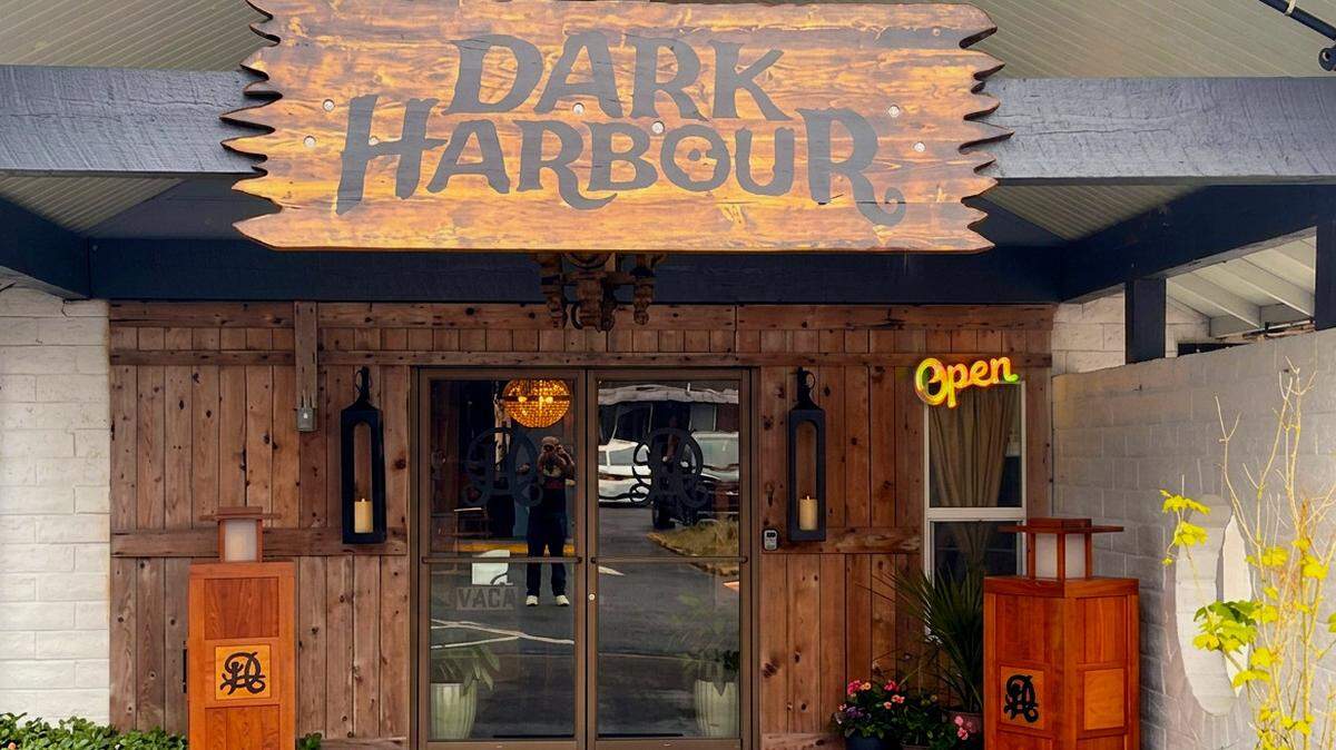 Dark Harbour Tiki Bar opens on Long Beach Peninsula