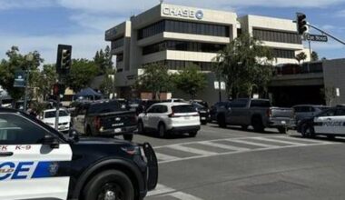 Suspect killed, hostages released after standoff in Bakersfield