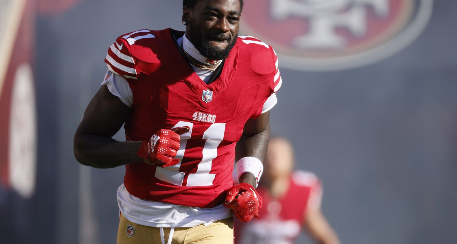 49ers’ Brandon Aiyuk wanted on warrant after viral speeding video