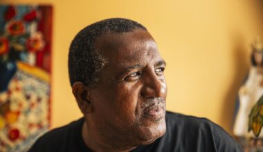 Man imprisoned unjustly for 32 years can continue suit against police