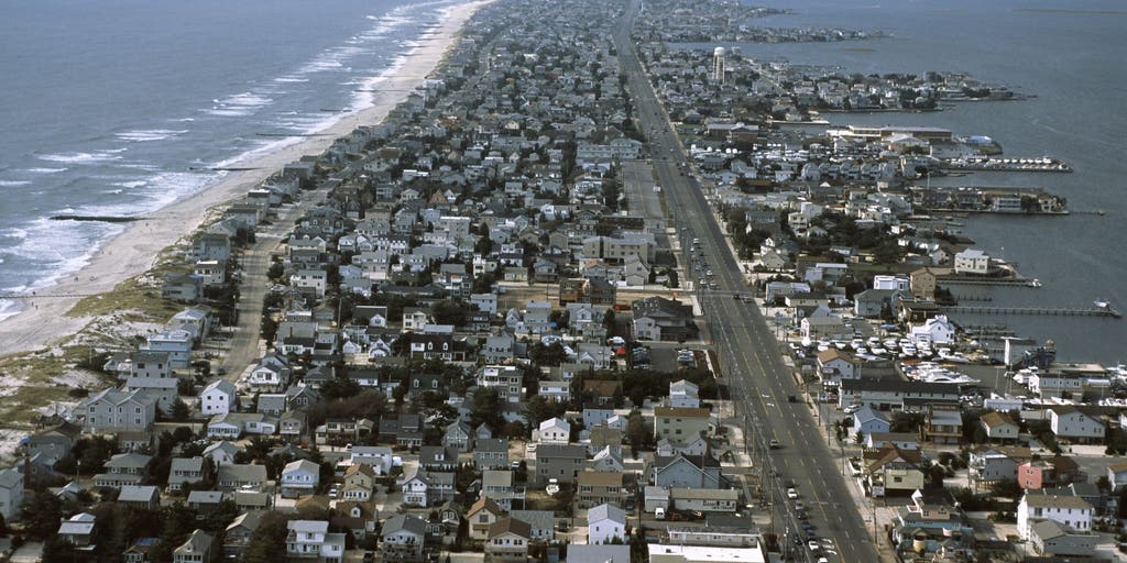 New Jersey man dies after getting caught in a rip current on Long Beach Island