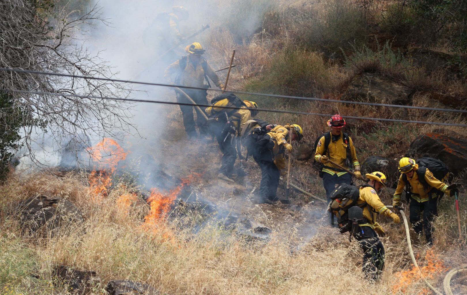 Putah Fire surges past 360 acres near California Wine Country