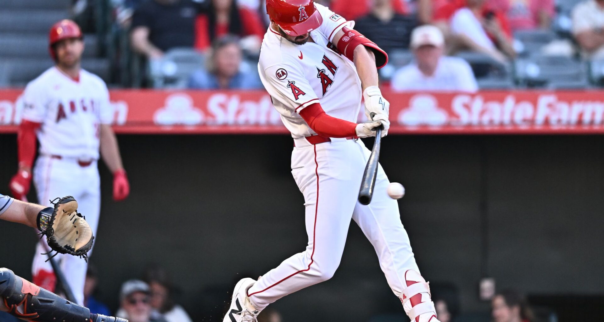 Trey Mancini completes comeback with 3 hits in start for Angels, his first game in majors since 2023