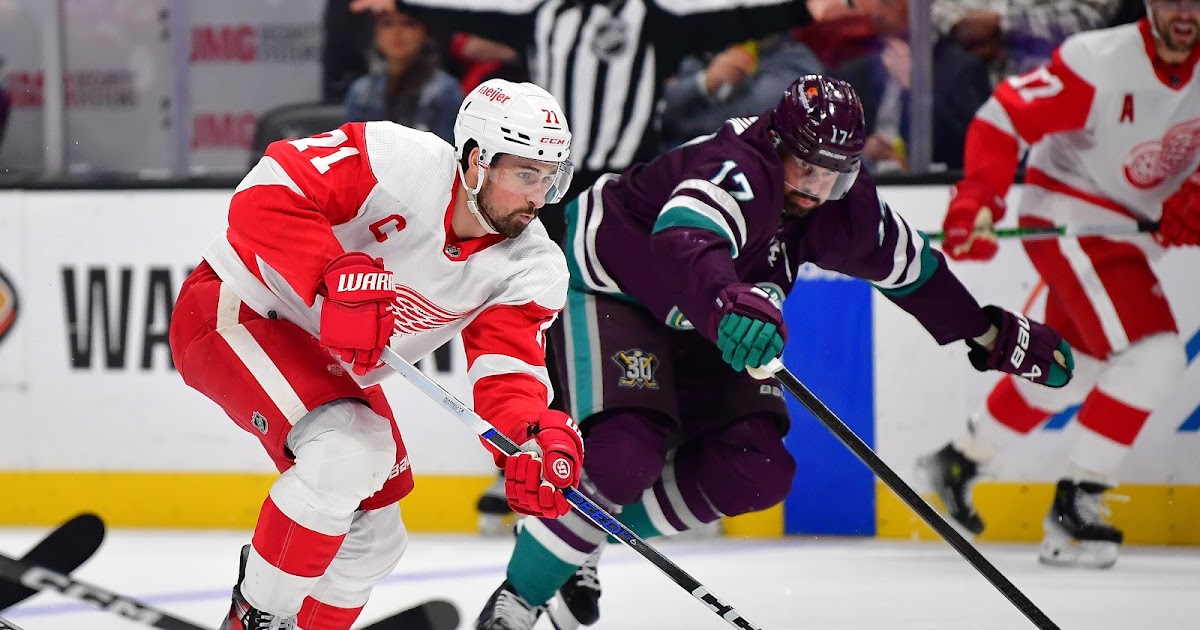NHLTR Mock Trade: Dylan Larkin Dealt to Anaheim Ducks in 4-Piece Trade