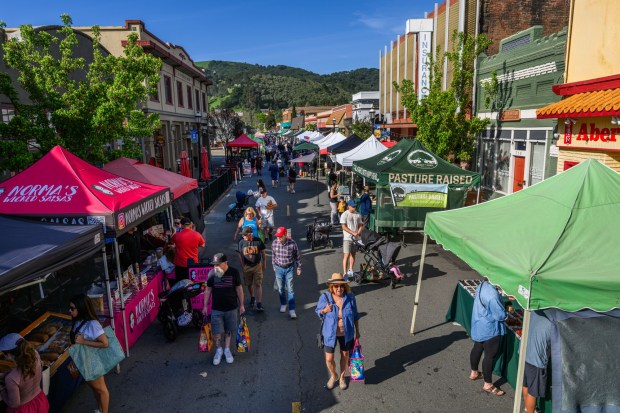 Visitors shop at the Martinez Farmer's Market on Main Street in Martinez, Calif., on Sunday, March 22, 2026. (Jose Carlos Fajardo/Bay Area News Group)