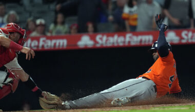 Houston Astros lose series finale to L.A. Angels in 10 innings