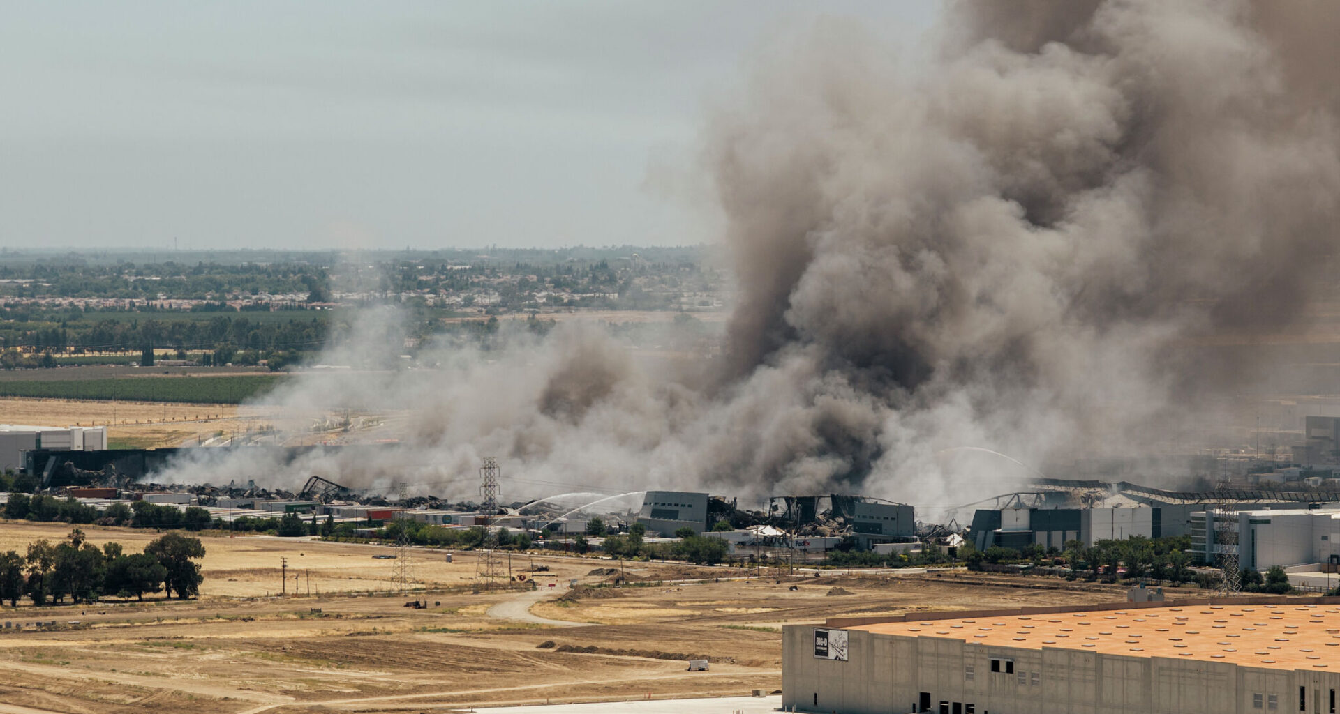 Is massive Tracy warehouse fire impacting California air quality?