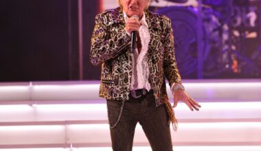 Rod Stewart’s San Diego concert canceled at last minute due to sinus infection – San Diego Union-Tribune