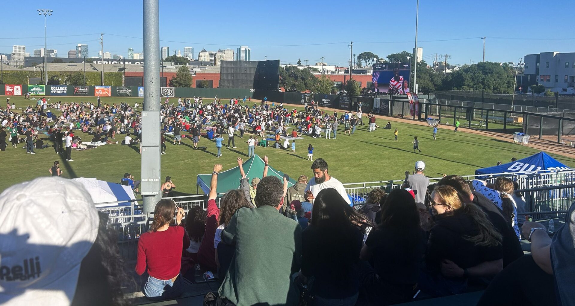 Oakland: Hundreds Of U.S. Soccer Fans Gather At Raimondi Park For World Cup Watch Party