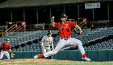 ValleyCats pitcher Nate Nabholz to sign with San Francisco Giants