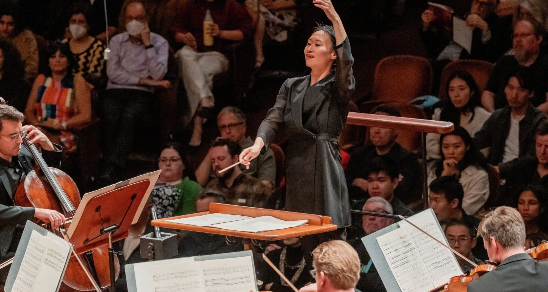 Review: María Dueñas dazzles in uneven San Francisco Symphony concert