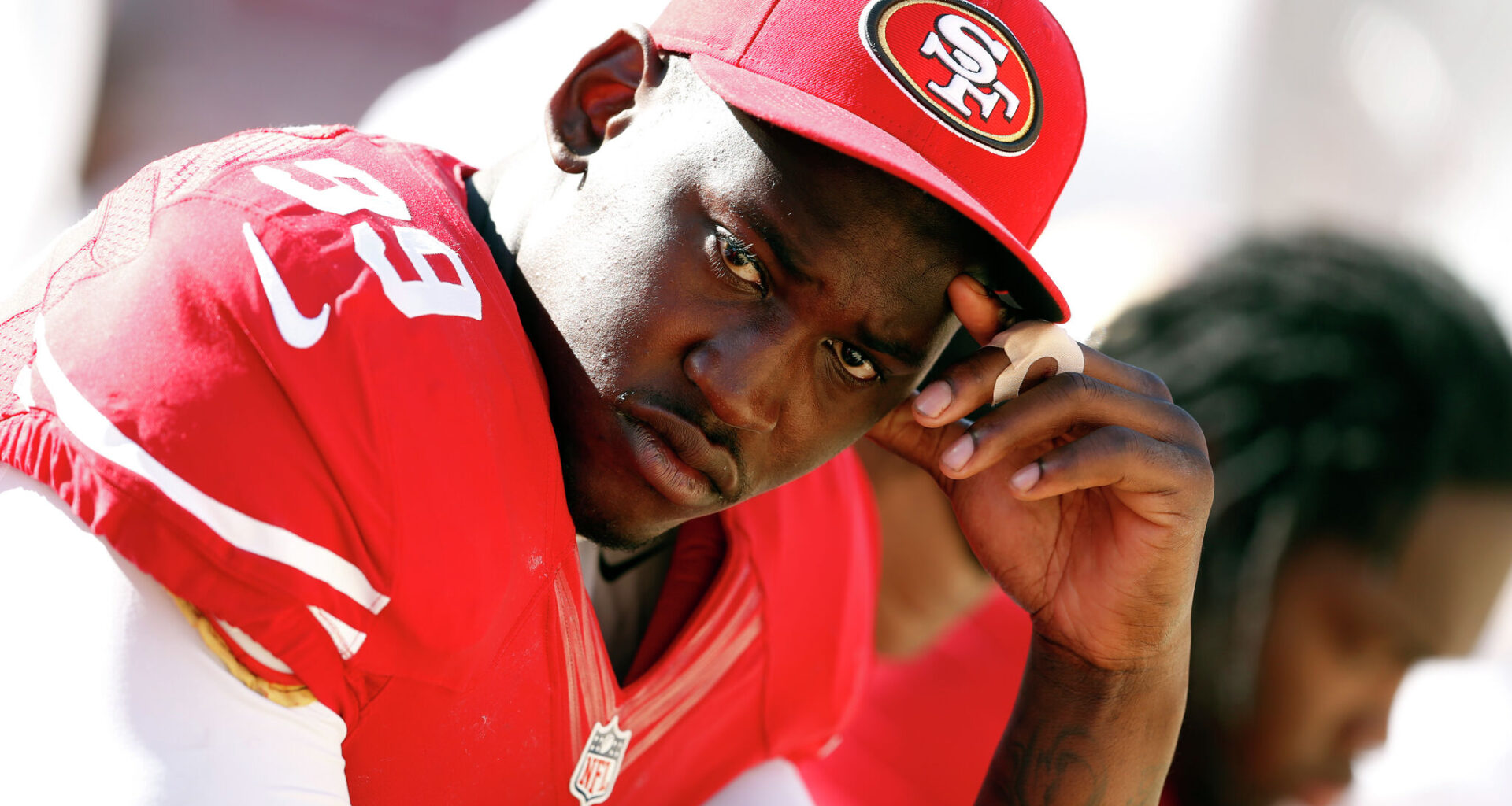 Aldon Smith, 49ers’ talented but troubled ex-pass rusher, dies at 36