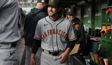 With Giants struggling, how is manager Tony Vitello handling the heat?