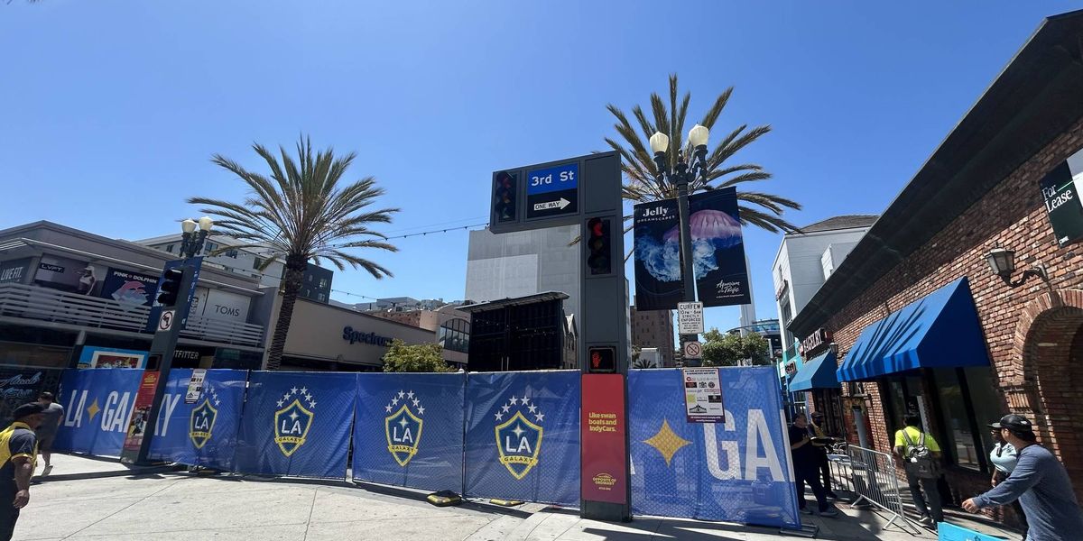 LA Galaxy hosts World Cup watch party in Long Beach