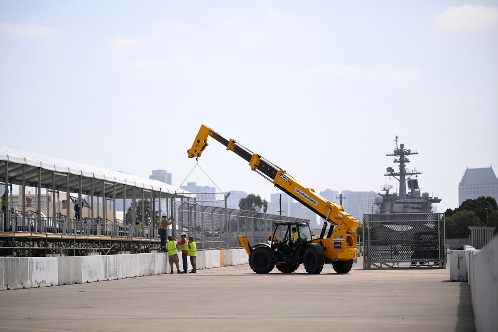 San Diego track construction