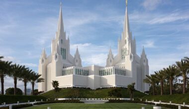 Open house begins for renovated San Diego California Temple