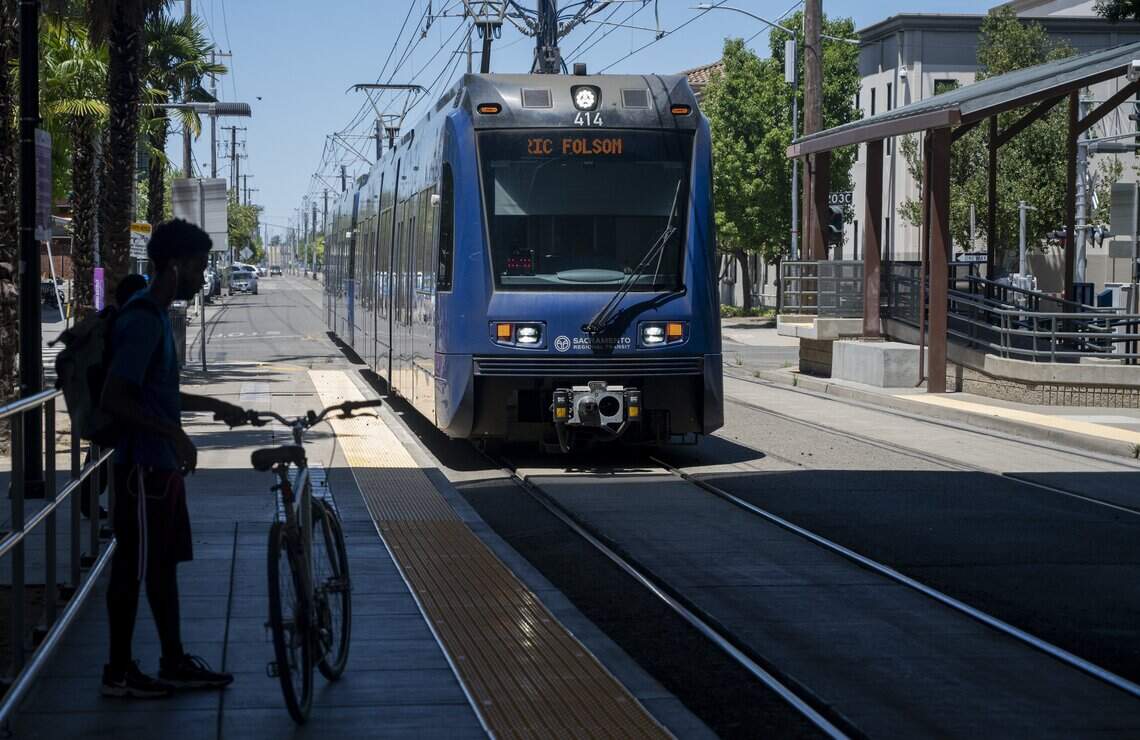 Sacramento Regional Transit changing some light rail warning bells. Take a listen