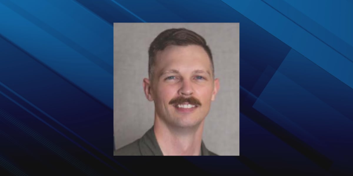 1 of 8 B-52 bomber crash victims in California is an Iowa native