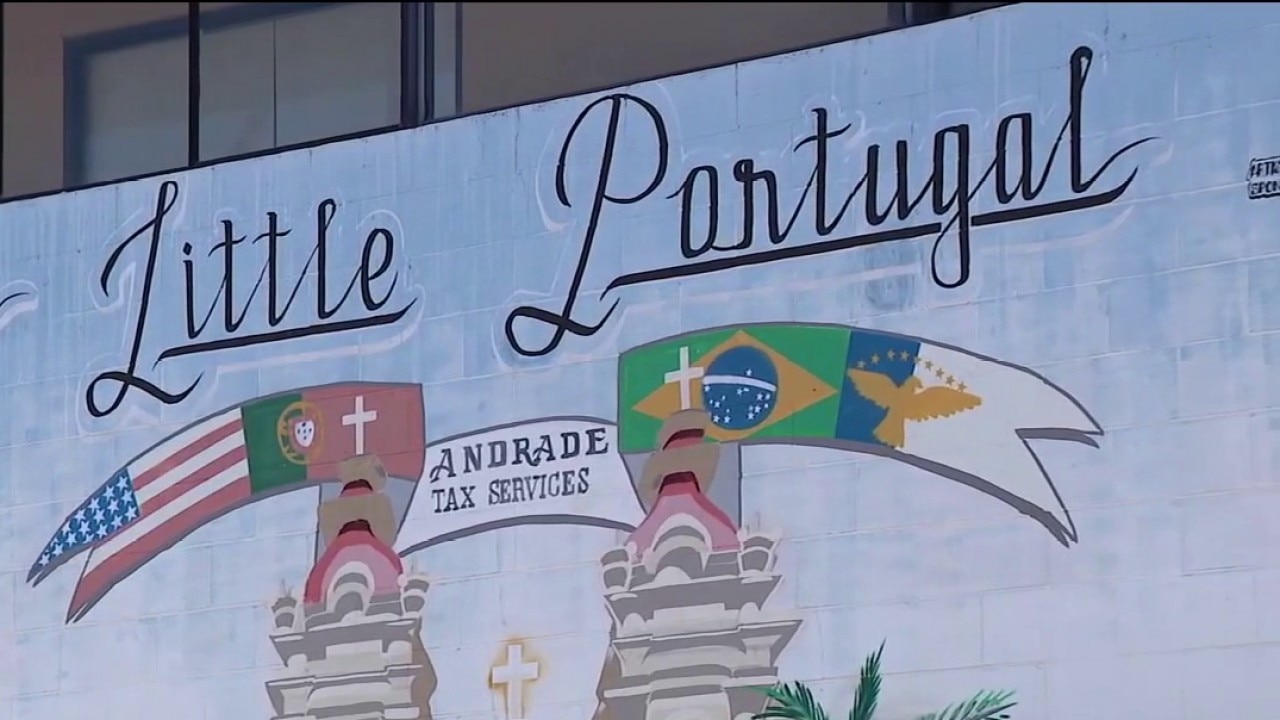 Mexican Heritage Plaza hosts watch party for Mexico vs. South Korea World Cup match