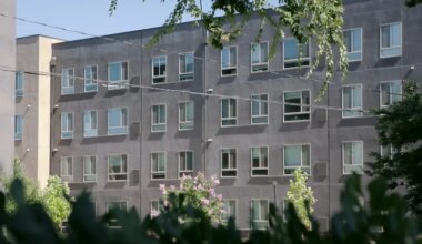 Cal State faculty push to prevent AI tools from replacing them as schools and staff experiment