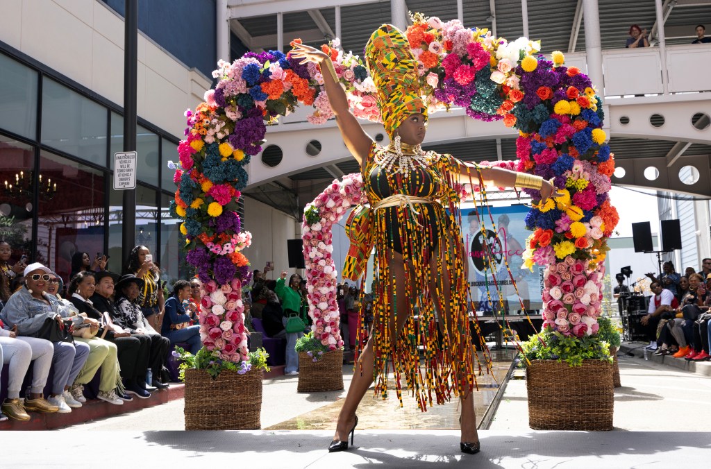 Photos: Juneteenth fashion show celebrates culture, creativity and community at Bay Street Emeryville – The Mercury News