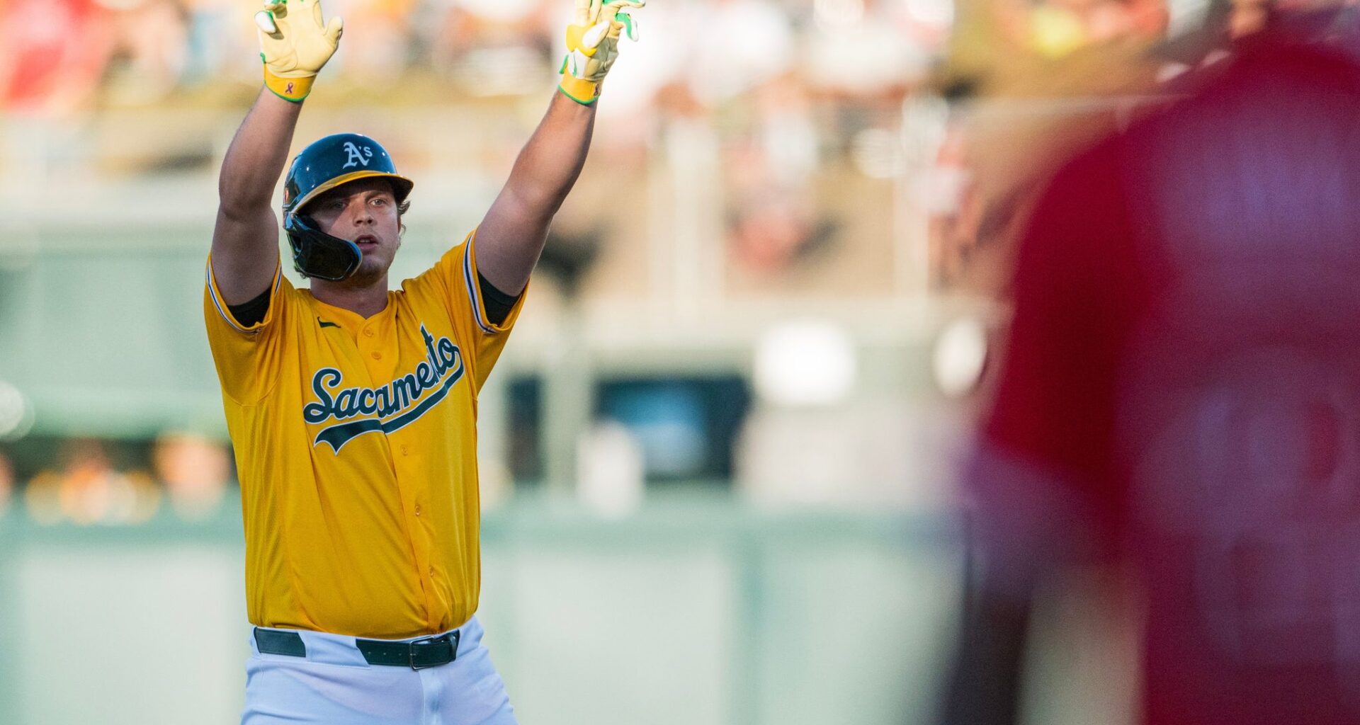 Ureña and 3 Angels relievers silence Athletics in a 7-0 victory