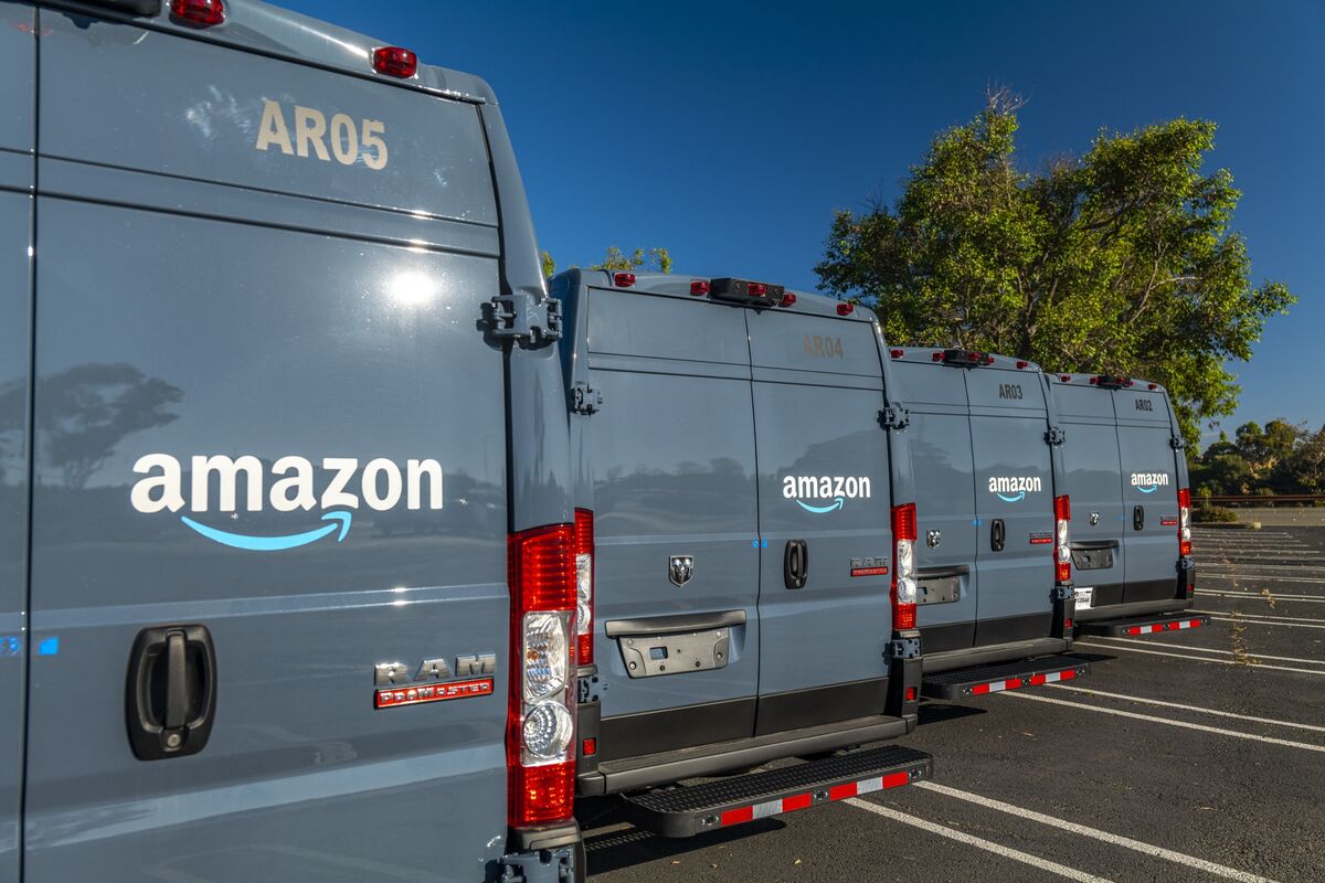 Amazon Ordered by NLRB Judge to Collectively Bargain at San Francisco Warehouse