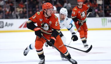 Anaheim Ducks Weighing up two Major Offers for Mason McTavish