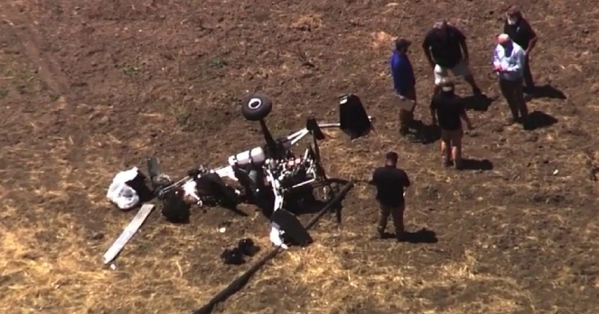 Gyrocopter crash near Reid-Hillview Airport leaves two injured