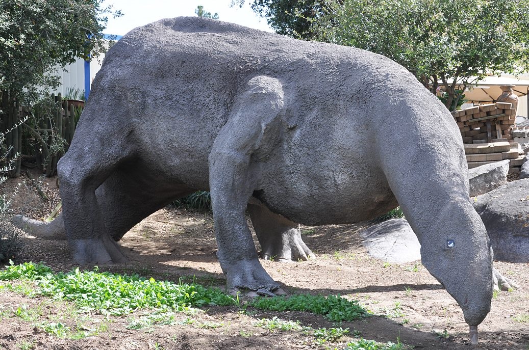 Series: San Diego's vanished roadside relics: Dinosaurs, doll heads, and other highway oddities