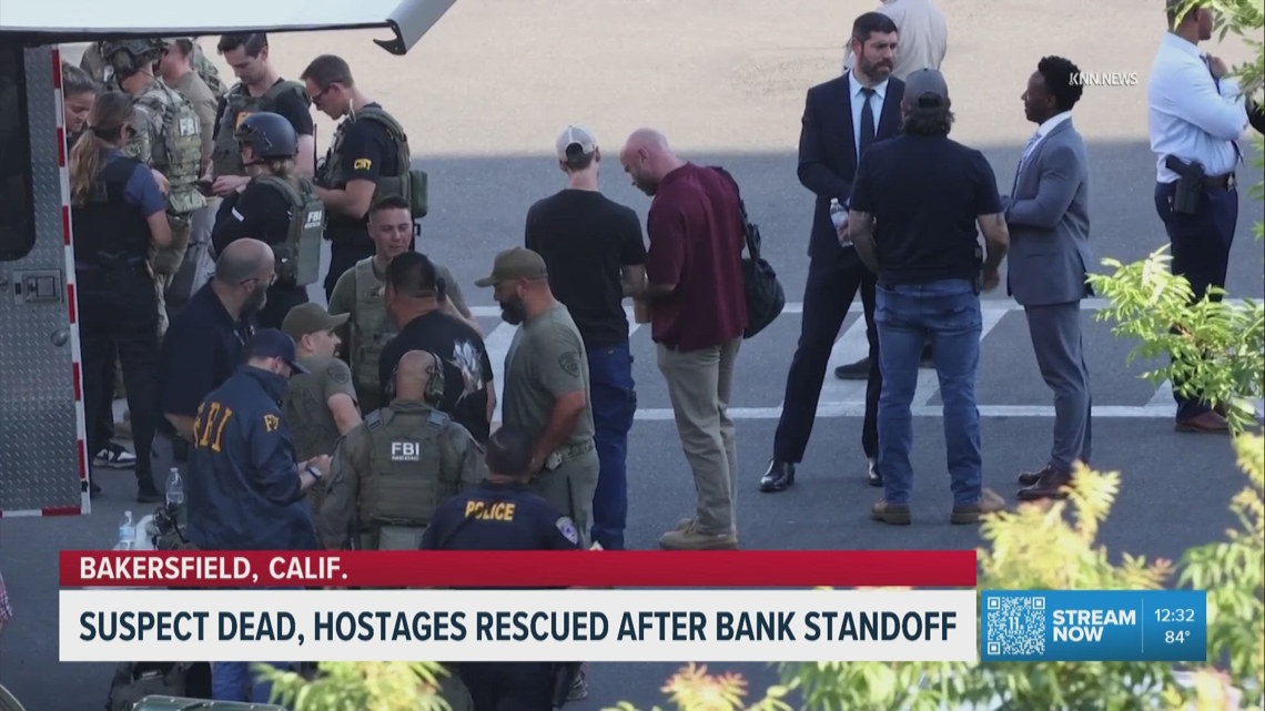 Suspect dead, hostages rescued in Bakersfield, California bank standoff