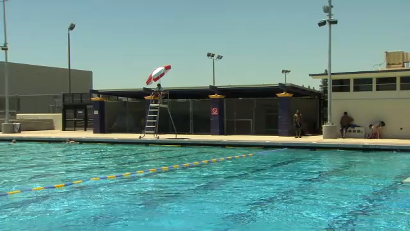 City of Fresno opens pools for summer swimmers