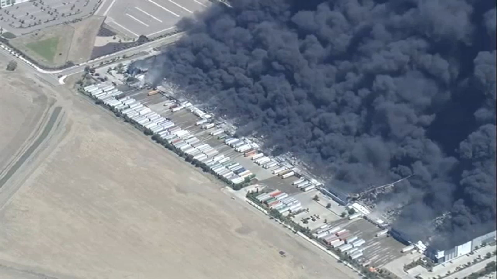 Tracy warehouse fire could impact Valley air quality already affected by triple-digit heat
