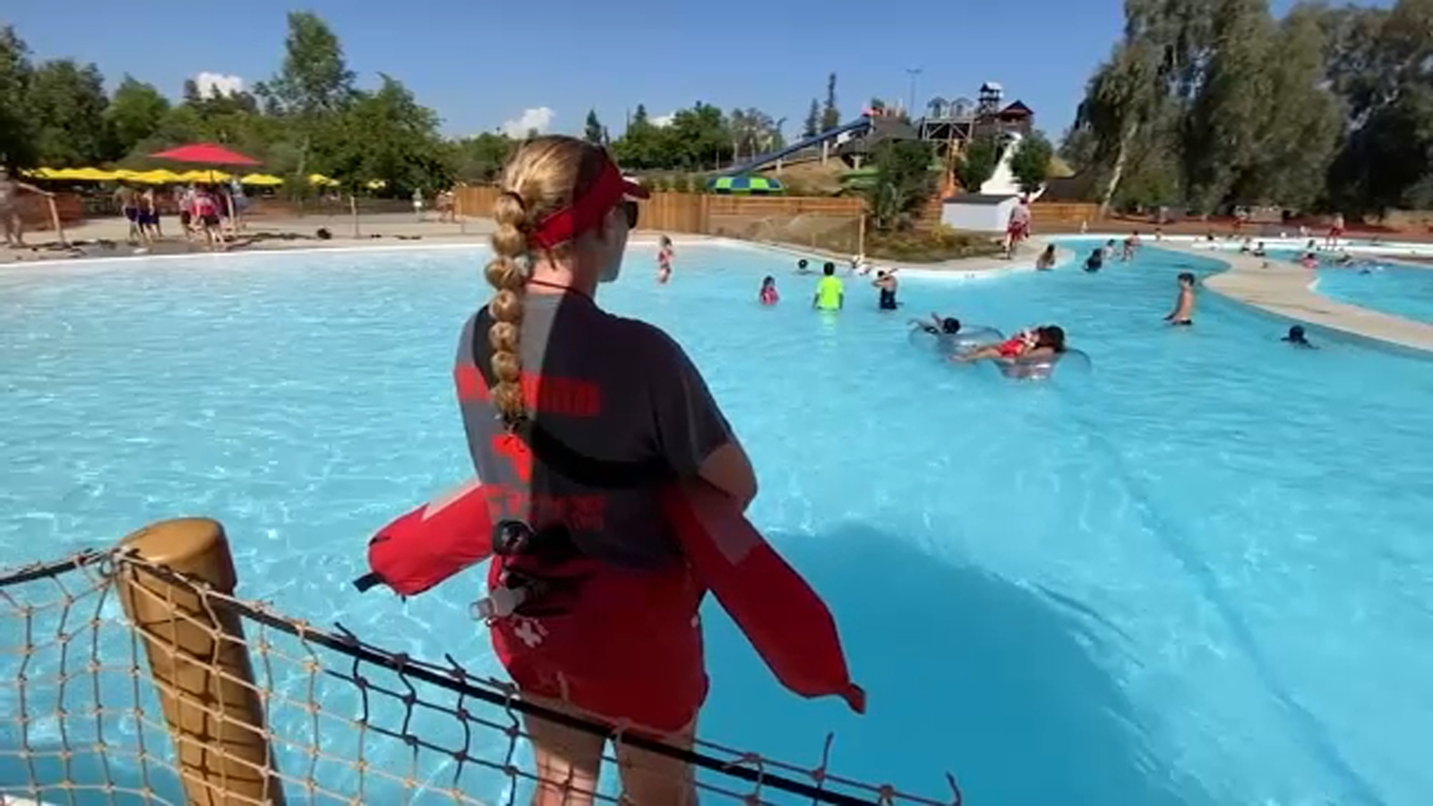 Heat advisory sends Valley families searching for relief at water parks, cooling centers